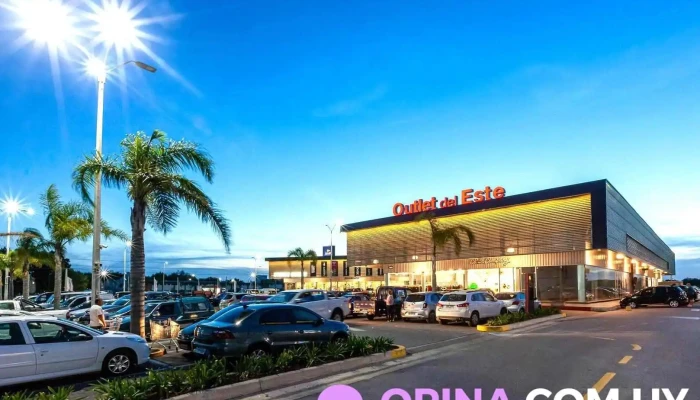 Paseo del Este Tu Shopping Outlet - Y