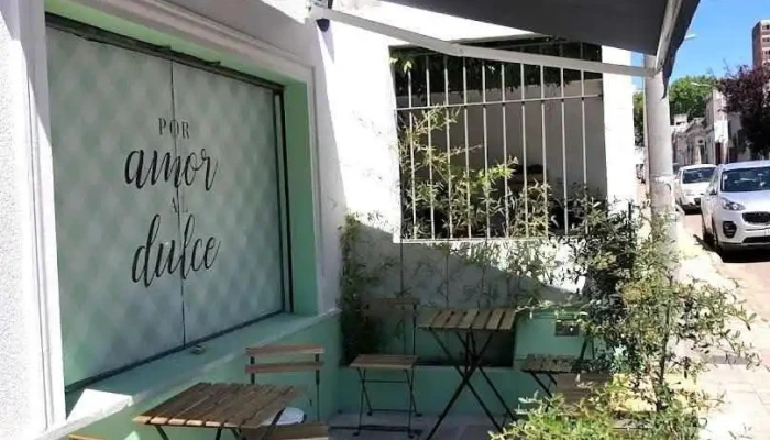 Pasteleria Por Amor Al Dulce Del Propietario - Montevideo