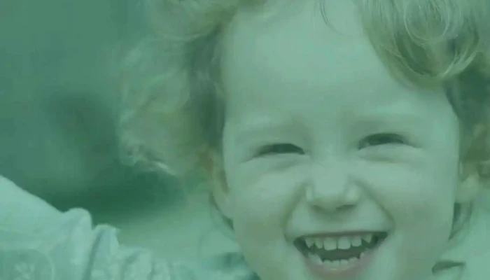 Patricia Burgos -  Diente - Montevideo