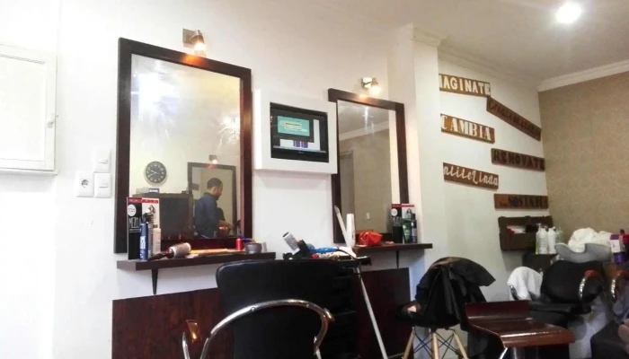 Peluqueria Marcos Kelly - 11800 Montevideo