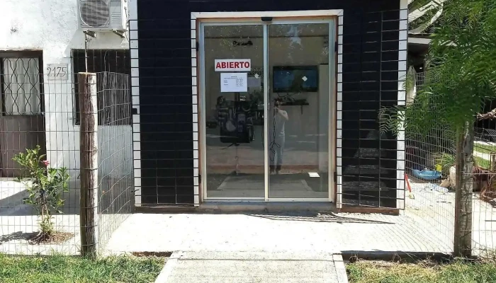 Peluqueria Martinelli - 65100 Young