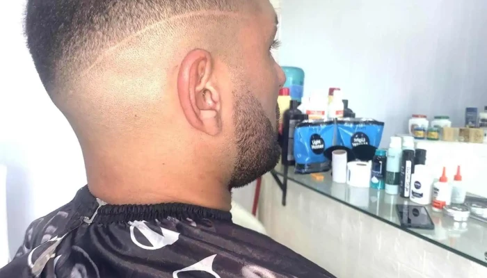 Peluquería Santibarbers - 16200 Estación La Floresta