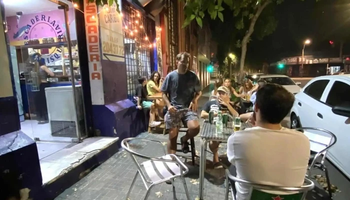 Pescaderia Y Rotiseria Blandengues Ambiente - Montevideo