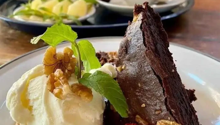 Petisco -  Brownie - La Pedrera