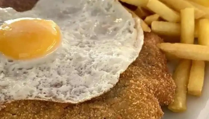 Petisco -  Milanesa - La Pedrera