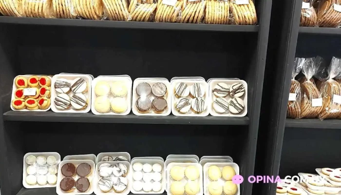 Petit Fouruy Vitrina - Montevideo