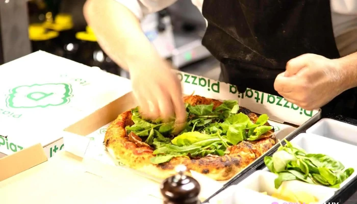 Piazza Italia Tres Cruces -  Todo - Montevideo