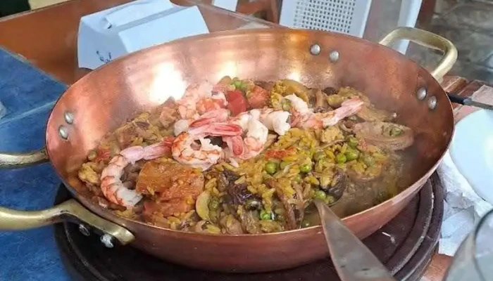 Picasso Restaurante -  Comida Y Bebida - Piriápolis