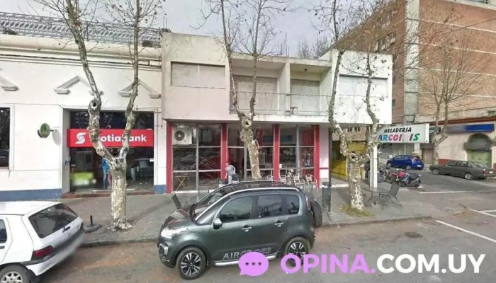 Piece Of Cake - 70000 Col. Del Sacramento