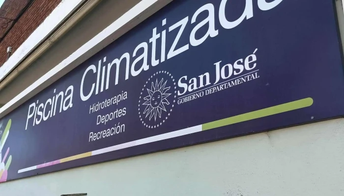 Piscina Climatizada Club Fraternidad E Intendencia Municipal De San Jose Catalogo - San Jos&eacute; de Mayo