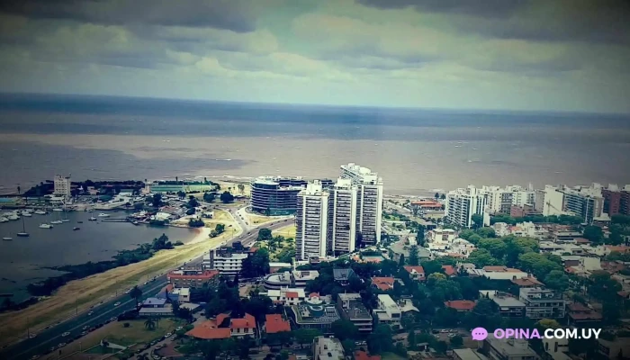 Piso 40 Club De Ejecutivos -  De Montevideo Videos - Montevideo