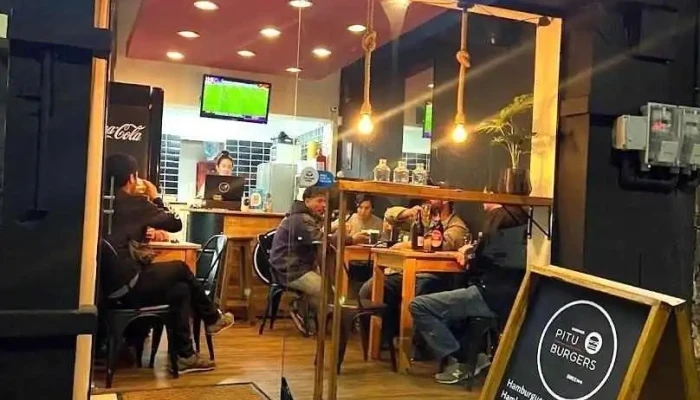 Pitu Burgers - Maldonado - Maldonado