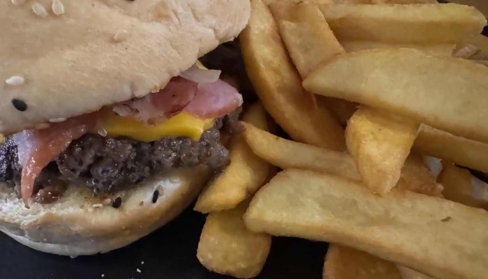 Pitu Burgers -  Piriapolis Mas Recientes - Piriápolis