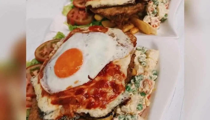 Pitu Burgers -  Piriapolis Milanesa - Piriápolis