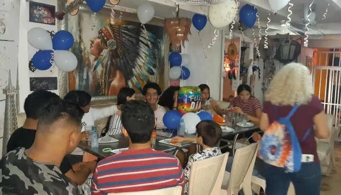 Pizza Brasa -  Ambiente - San Carlos