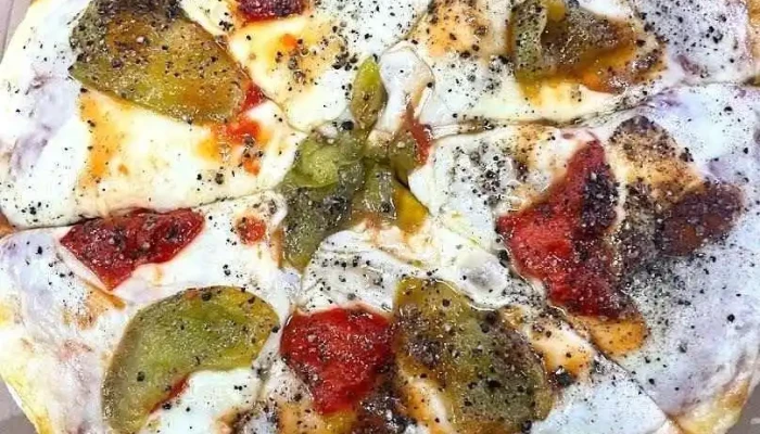 Pizza Rey -  Comida Y Bebida - Chui