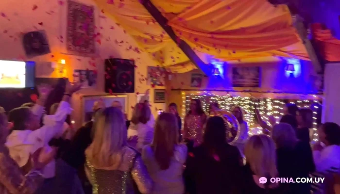 Pizza Sing Karaoke -  Ambiente - Punta del Este