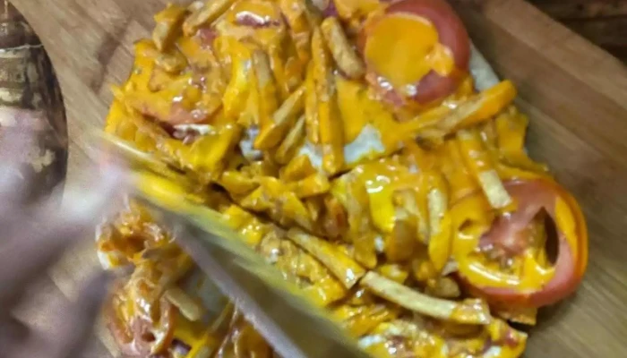 Pizza Vip -  Papas Fritas Con Queso - Casarino