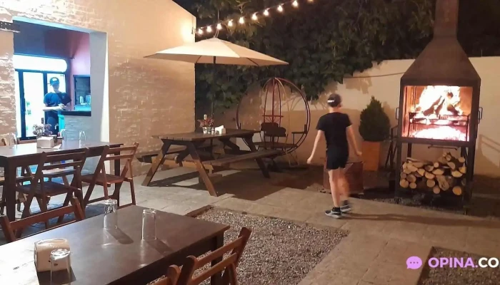 Pizzeria Al Paso Ambiente - Santa Lucía