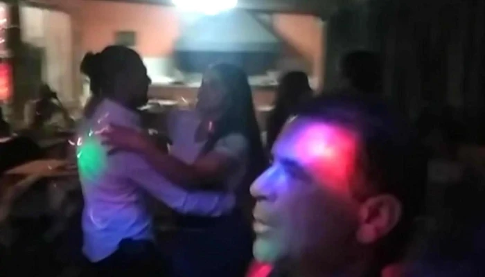 Pizzeria Bar Y Parrillada El Roble Comentario 1 - Montevideo