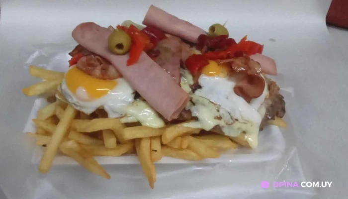 Pizzeria Dos Amigos Todas - Montevideo