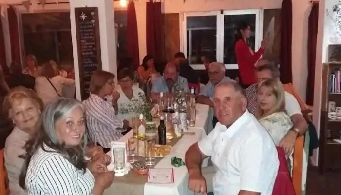 Pizzeria La Bigornia Ambiente - Libertad