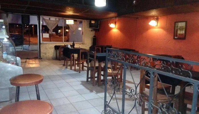 Pizzeria La Cancha -  Ambiente - Montevideo