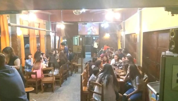 Pizzeria La Cantina Ambiente - Pan de Azúcar