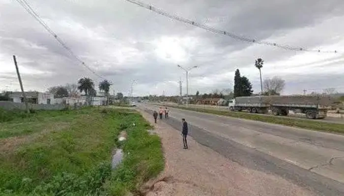 Pizzeria La Cruz -  Street View Y 360 - Barros Blancos