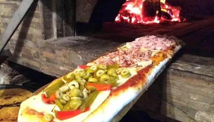 Pizzeria La Estacion Pizza - Montevideo