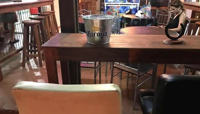 Pizzeria La Herradura Ambiente - Las Toscas