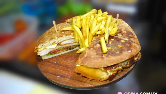 Pizzeria La Nueva Torre -  Papas Fritas - Maldonado