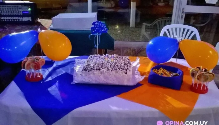 Pizzeria La Rosada Comida Y Bebida - Villa Porvenir