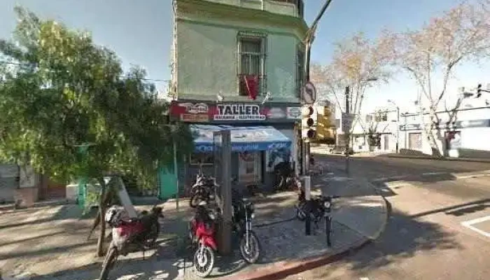 Pizzeria Lo De Gonza -  Street View Y 360 - Montevideo