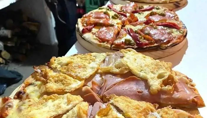 Pizzeria Lo De Metal Salami - Montevideo