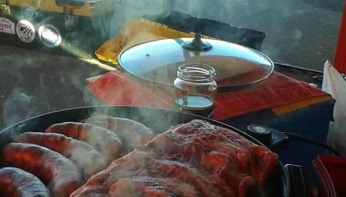 Pizzeria Los Cedros -  Comidas Y Bebidas - Mercedes