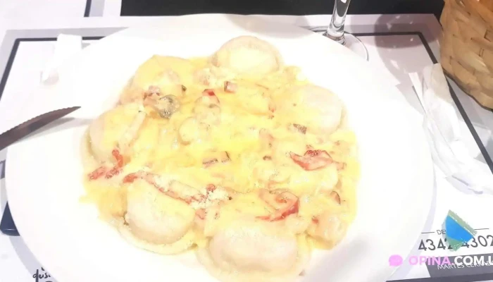 Pizzeria Los Navarros -  Comida Y Bebida - San José de Mayo