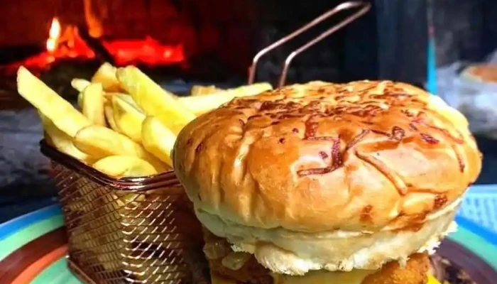 Pizzeria Los Panca Del Propietario - Empalme Olmos