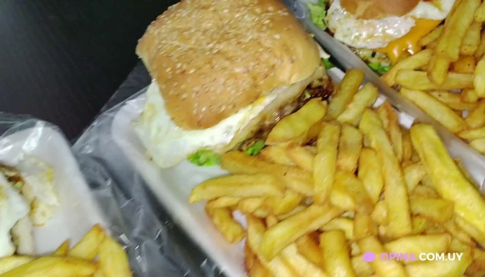 Pizzeria M M Videos - Pajas Blancas