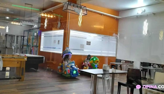 Pizzeria Mediterranea Ambiente - Montevideo