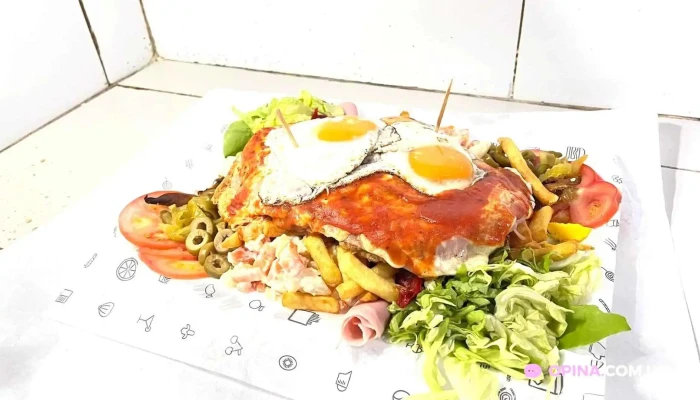 Pizzeria Mi Familia Del Propietario - Solís de Mataojo