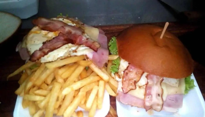 Pizzeria Piccola Salto -  Papas Fritas - Salto