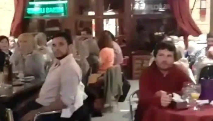 Pizzeria Sv San Vicente Videos - Mercedes