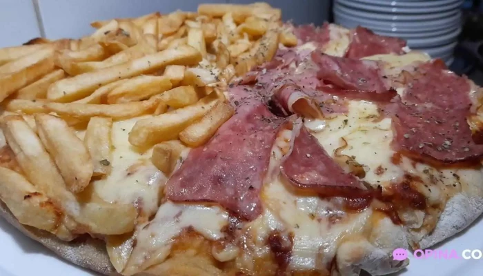 Pizzeria Toscana -  Papas Fritas - Bella Unión