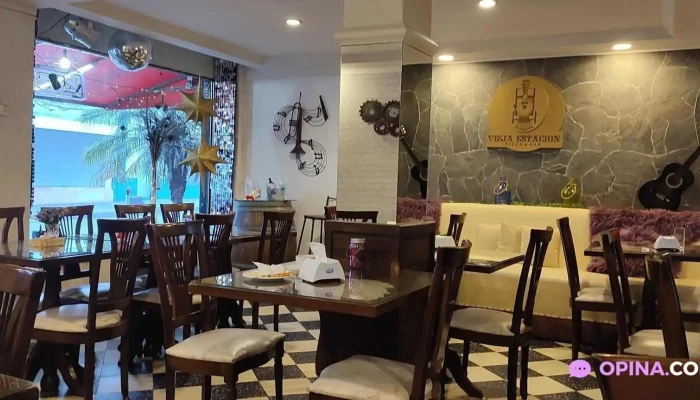 Pizzeria Vieja Estacion Ambiente - Rivera