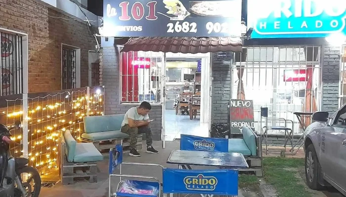 Pizzeria Y Chiviteria La 101 - Colonia Nicolich