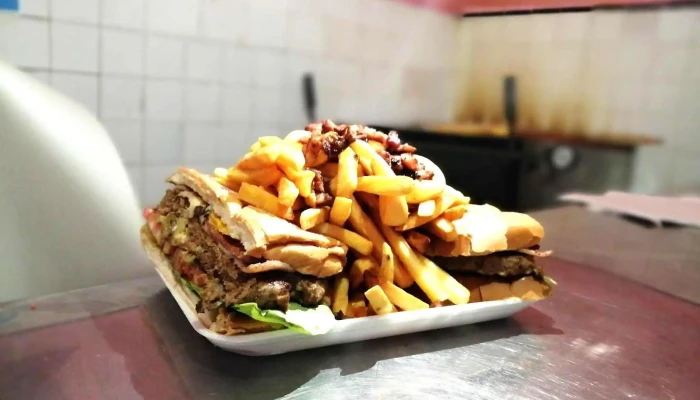 Pizzeria Y Roticeria 27uno Papas Fritas - Departamento de Canelones