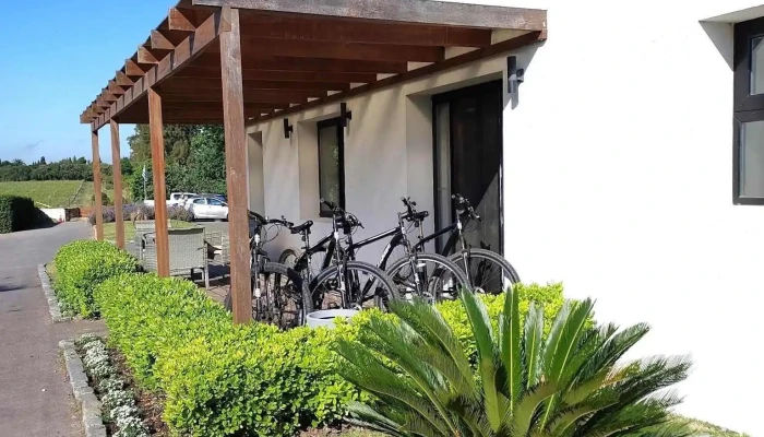 Pizzorno Lodge Wine Exterior - Montevideo