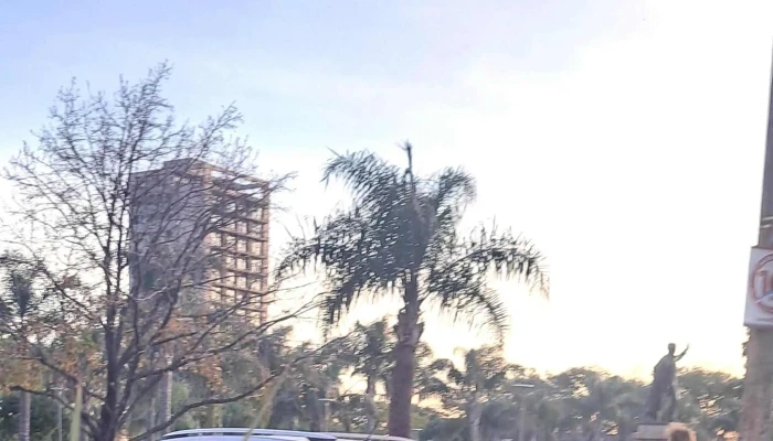 Plaza Artigas -  Comentario 1 - Salto