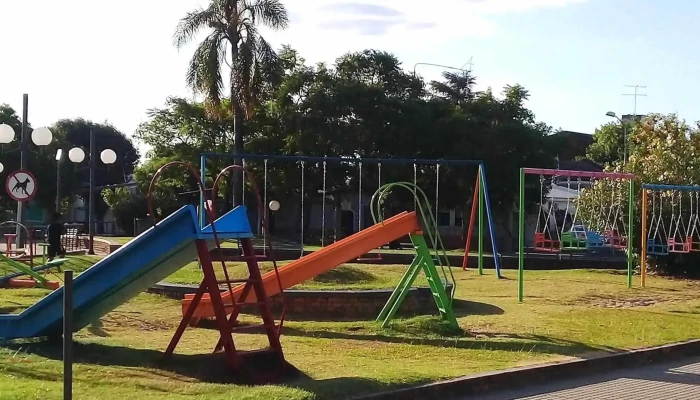 Plaza Artigas Mercedes -  Comentario 9 - Mercedes